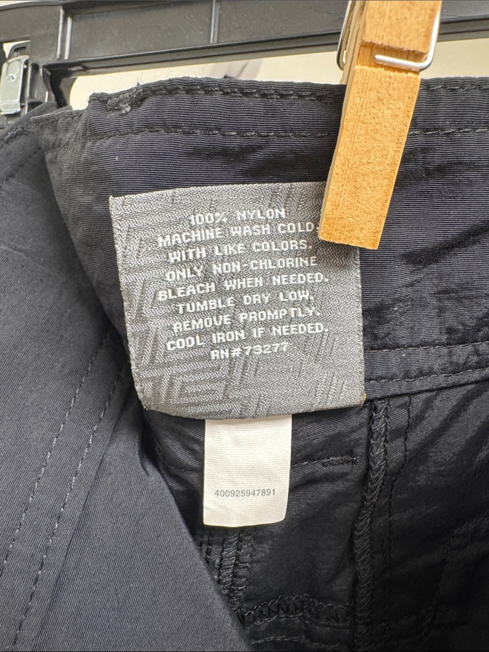 NWT XXL Tek Gear Black Men's Convertible Cargo Pants with Quick-Adjust Belt - Picture 4 of 16